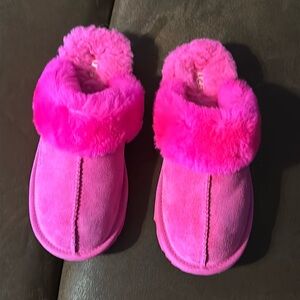 New Ugg (HOT PINK)